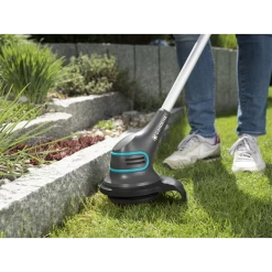 Accu Trimmer SmallCut Li-14/23R - Gardena -Groene Tuin Verkoop accu trimmer smallcut li 14 23r gardena 3 4