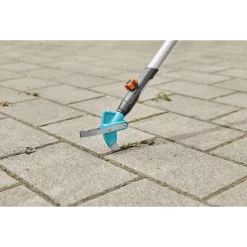 Combisysteem 2-in-1 Onkruidwieder Voor Patiou2019s - Gardena -Groene Tuin Verkoop combisysteem 2 in 1 onkruidwieder voor patios gardena 3 2