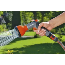 Gardena - Classic Multifunctionele Broes 5 Gardena - Classic Multifunctionele Broes -Groene Tuin Verkoop gardena classic multifunctionele broes 3